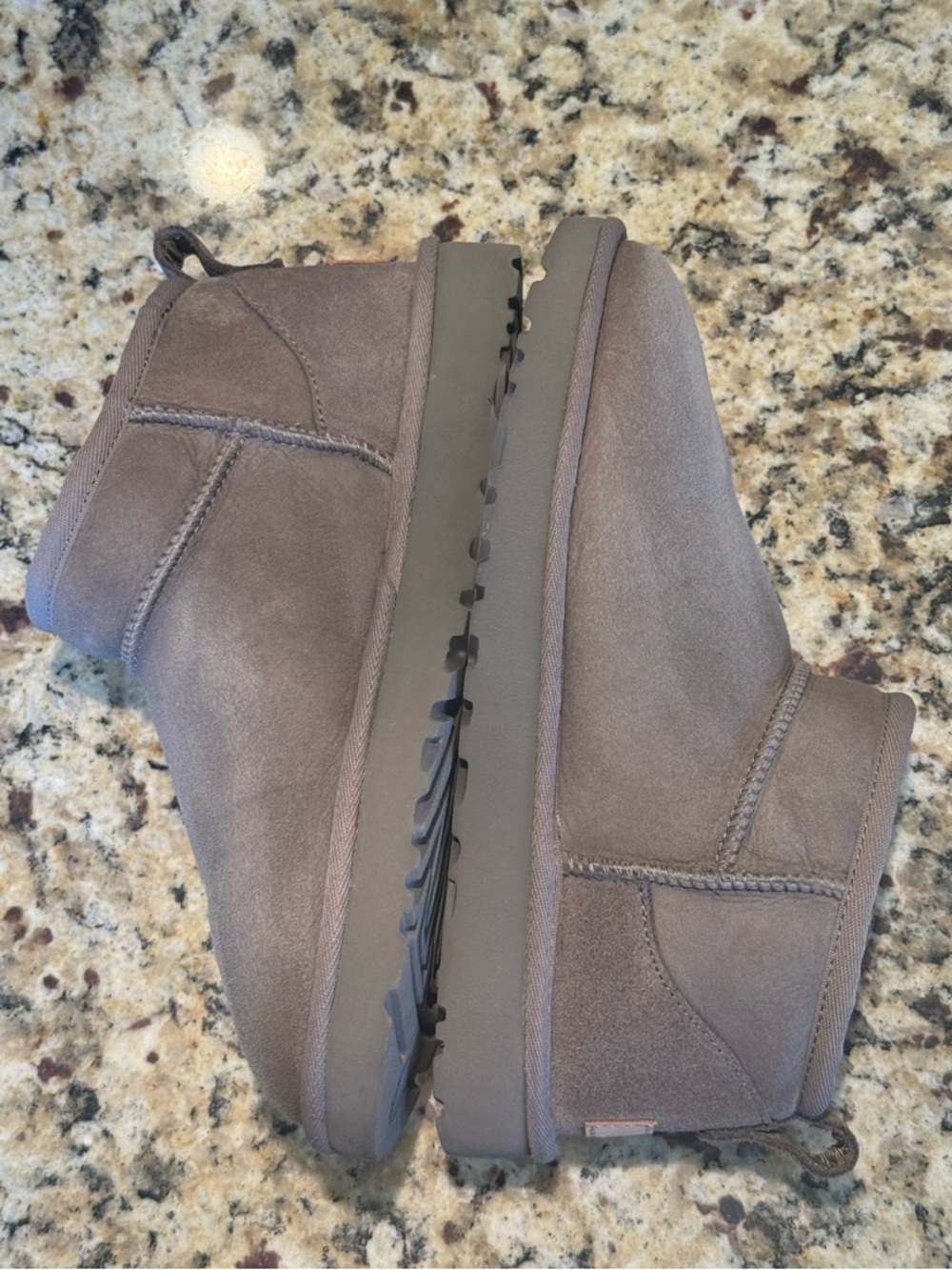 Ugg Grey Classic Ultra Mini Boots Size 7 - Picture 3 of 9